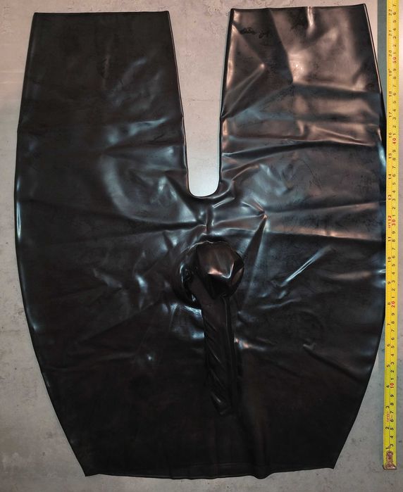 Spodenki lateks latexowe z pokrowcem M