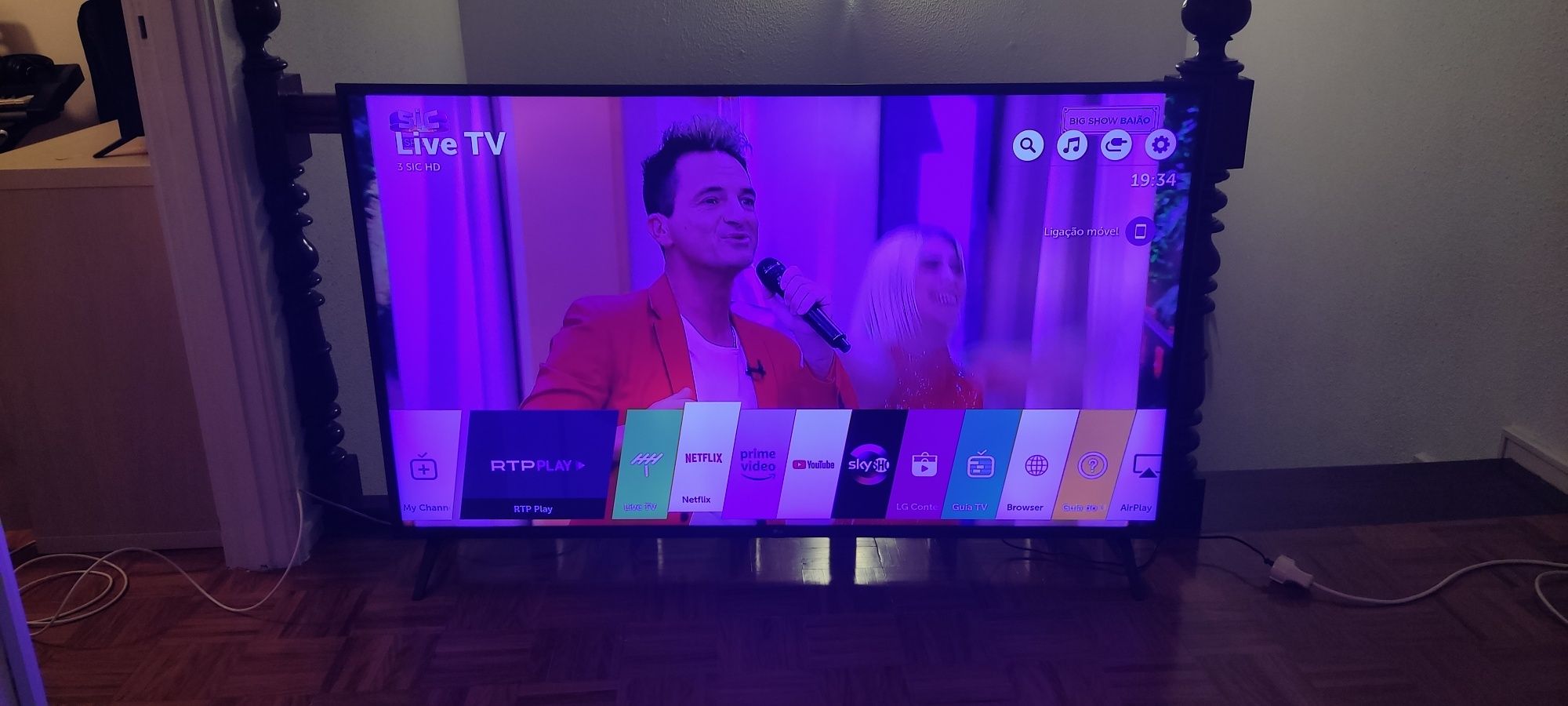 TV LG 65"  65UK6300PLB