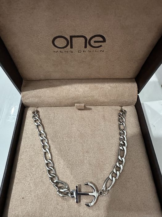 Pulseira de homem da Marca One