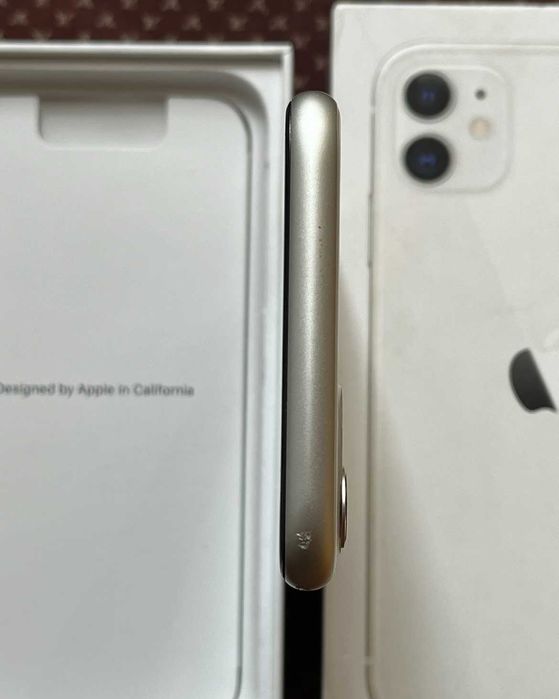 IPhone 11 64GB White