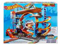 Гараж Хот вилс трек с акулой Hot Wheels ULTIMAT GARAGE (FTB69)