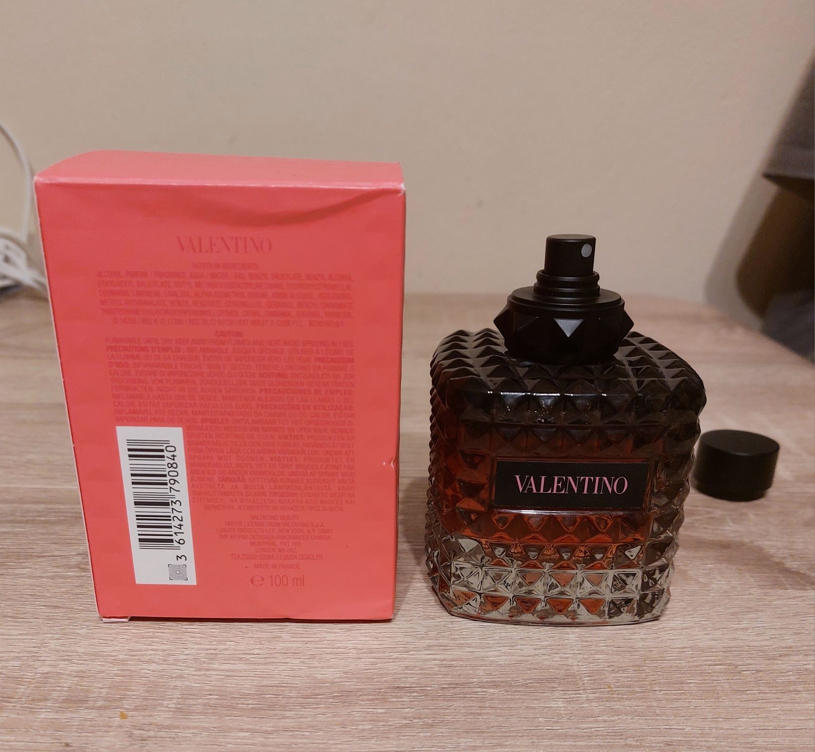 Woda perfumowana Valentino Donna Born in Roma Intense