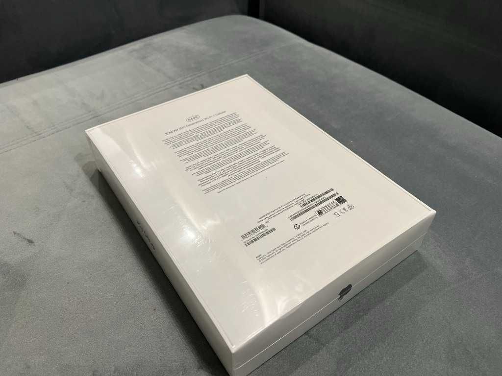 iPad Air A2589 64GB Space Gray Wi-Fi + 5G