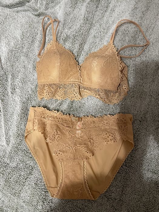 Нижня білизна бренду Lora Iris