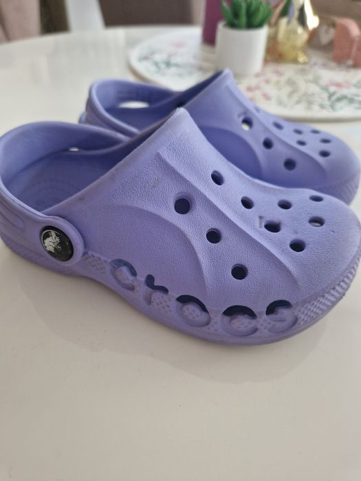 Crocsy C10 fioletowe