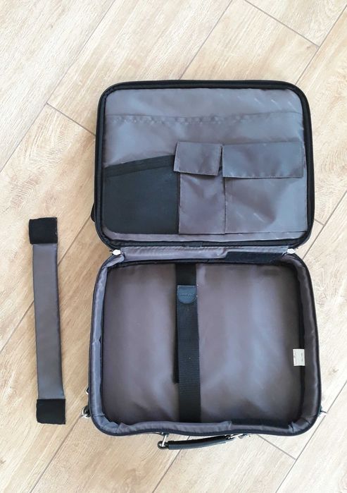 Torba na laptop notebook TARGUS 15-16 cali Czarna OCN1-12