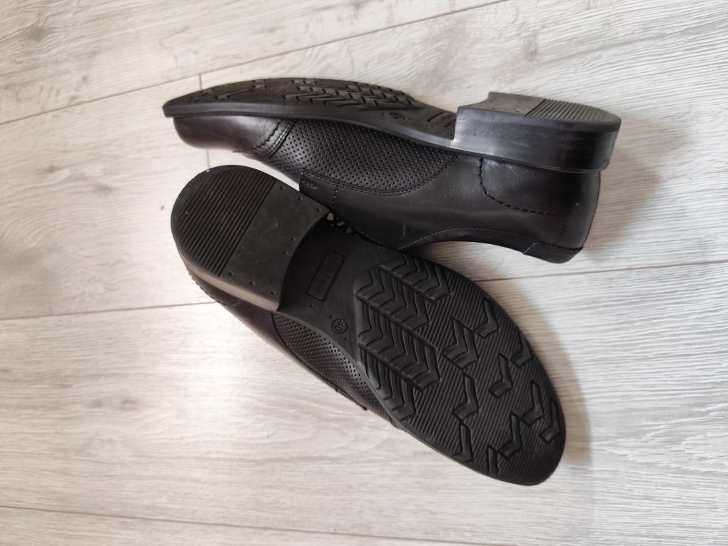 Buty męskie Wojas czarne 27,5 cm wizytowe nowe