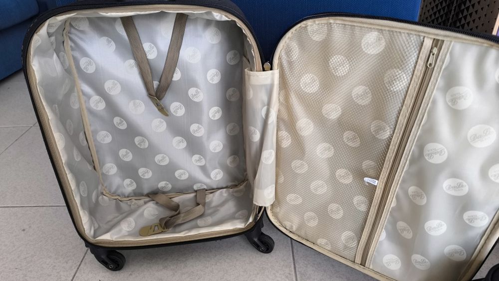 Bagagem de viagem de cabine