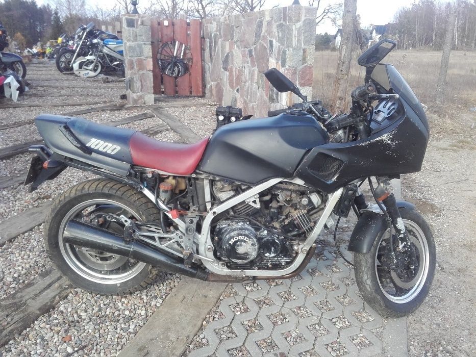 Honda vf1000 vf 1000 silnik lagi bak gaźniki moduł felga tarcza części