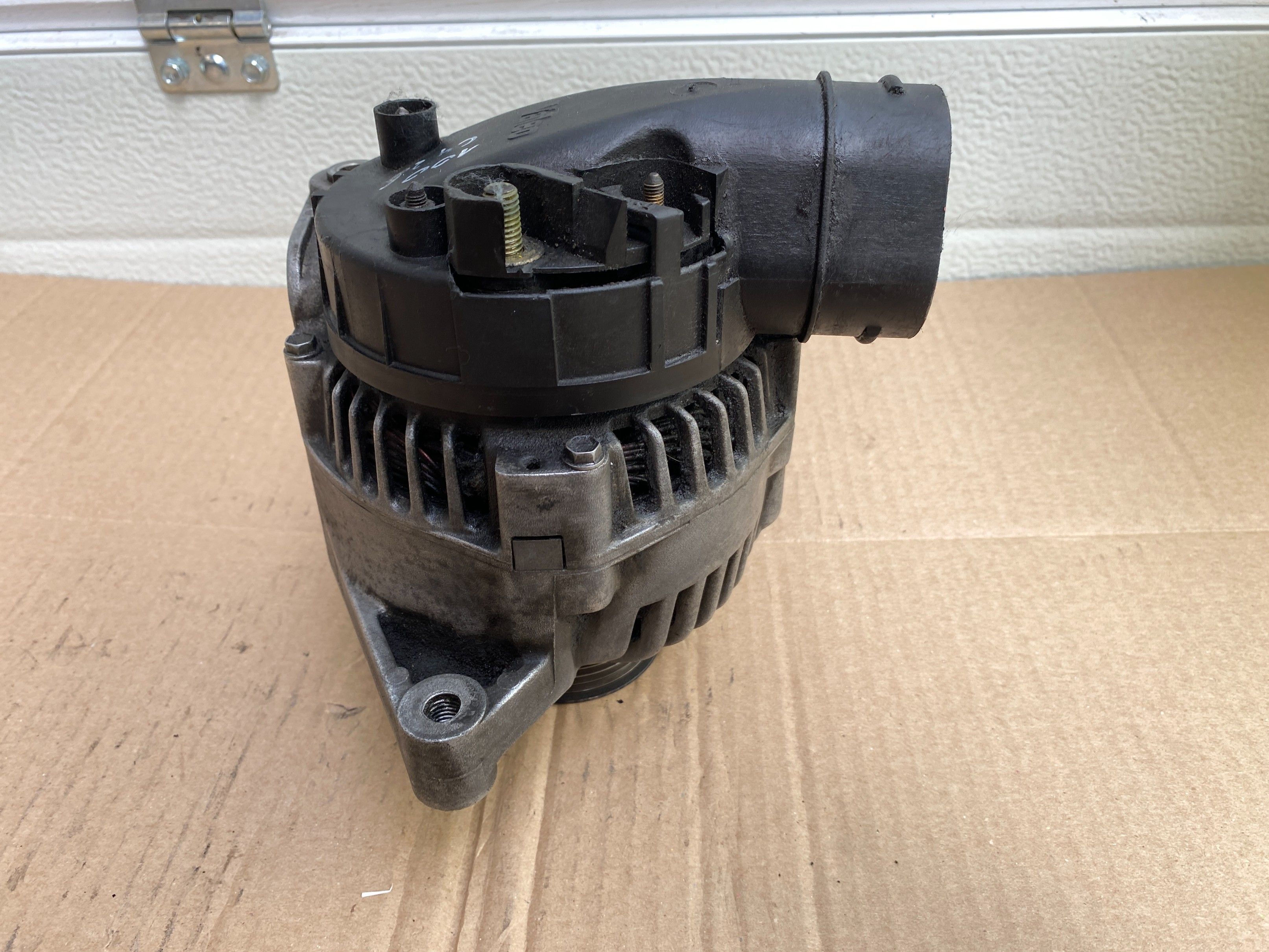 Audi 100 A4 A6 C4 Vw Passat B5 2.3 2.6 2.8 Aar Abc Aah Alternator 90A