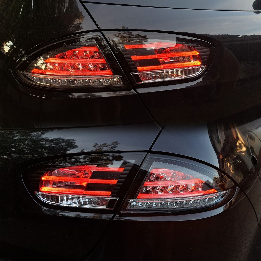 Seat Leon 1P 2 II lift 09-12 lampy tył LED BAR