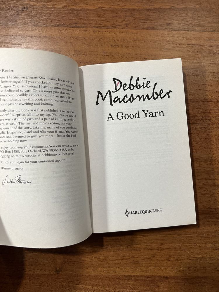 Роман-бестселер англійською «A Good Yarn» Debbie Macomber