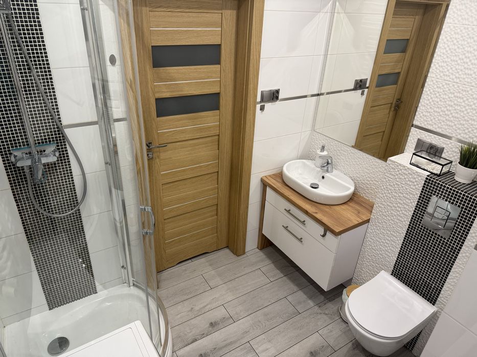 Przestronne mieszkanie z balkonem - wysoki standard (69m2)