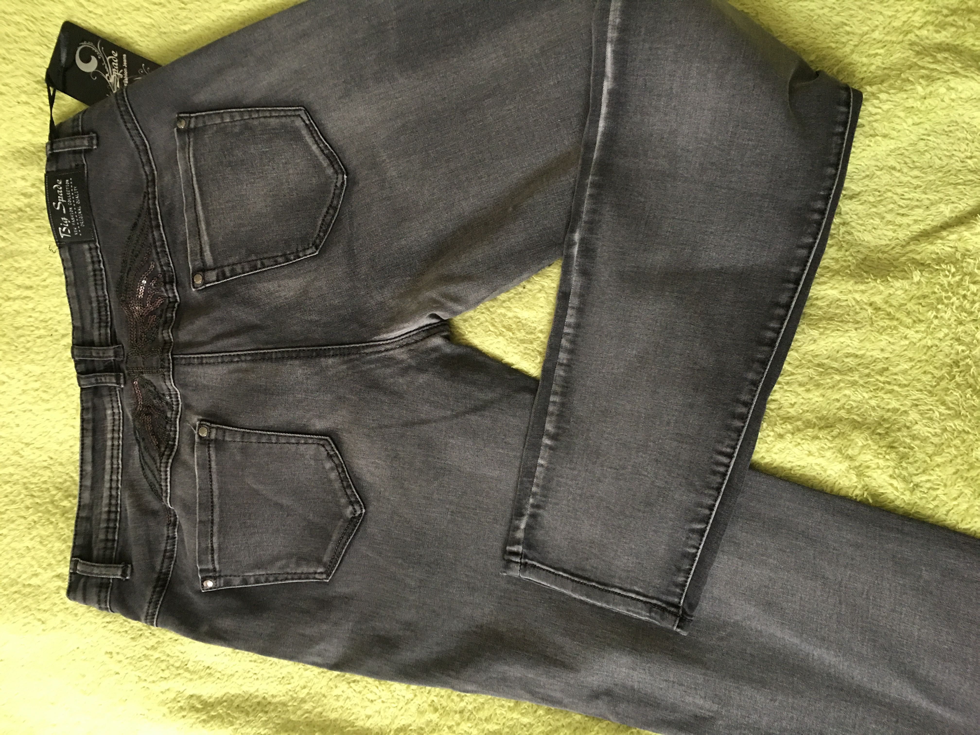 Spodnie jeans 46 nowe