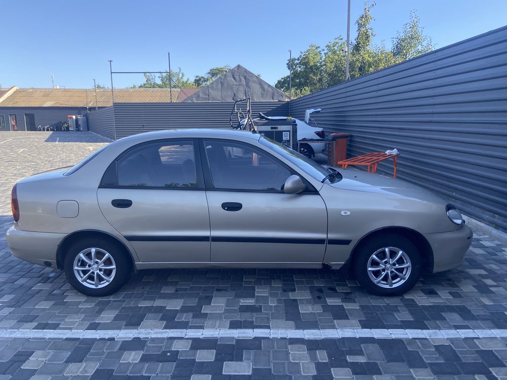 Daewoo Lanos 1.5, 2013 г.