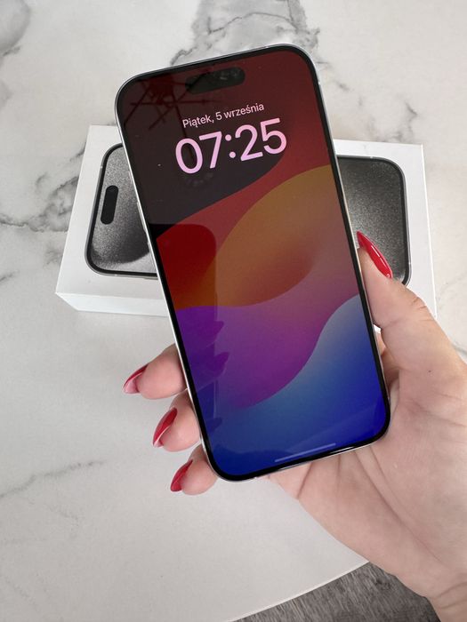 Iphone 15 Pro 128 Gb jak nowy