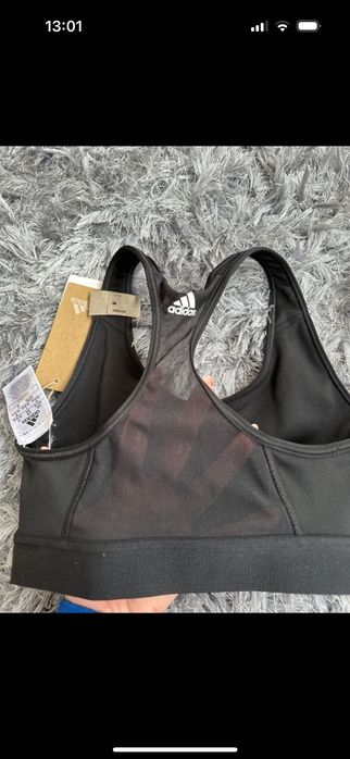 Nowy stanik sportowy Adidas