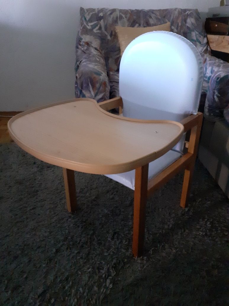 Cadeira/Mesa de Actividades e Refeição Vintage