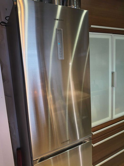 Lodówka Samsung CHEF Collection, duża, nowoczesna, bardzo cicha