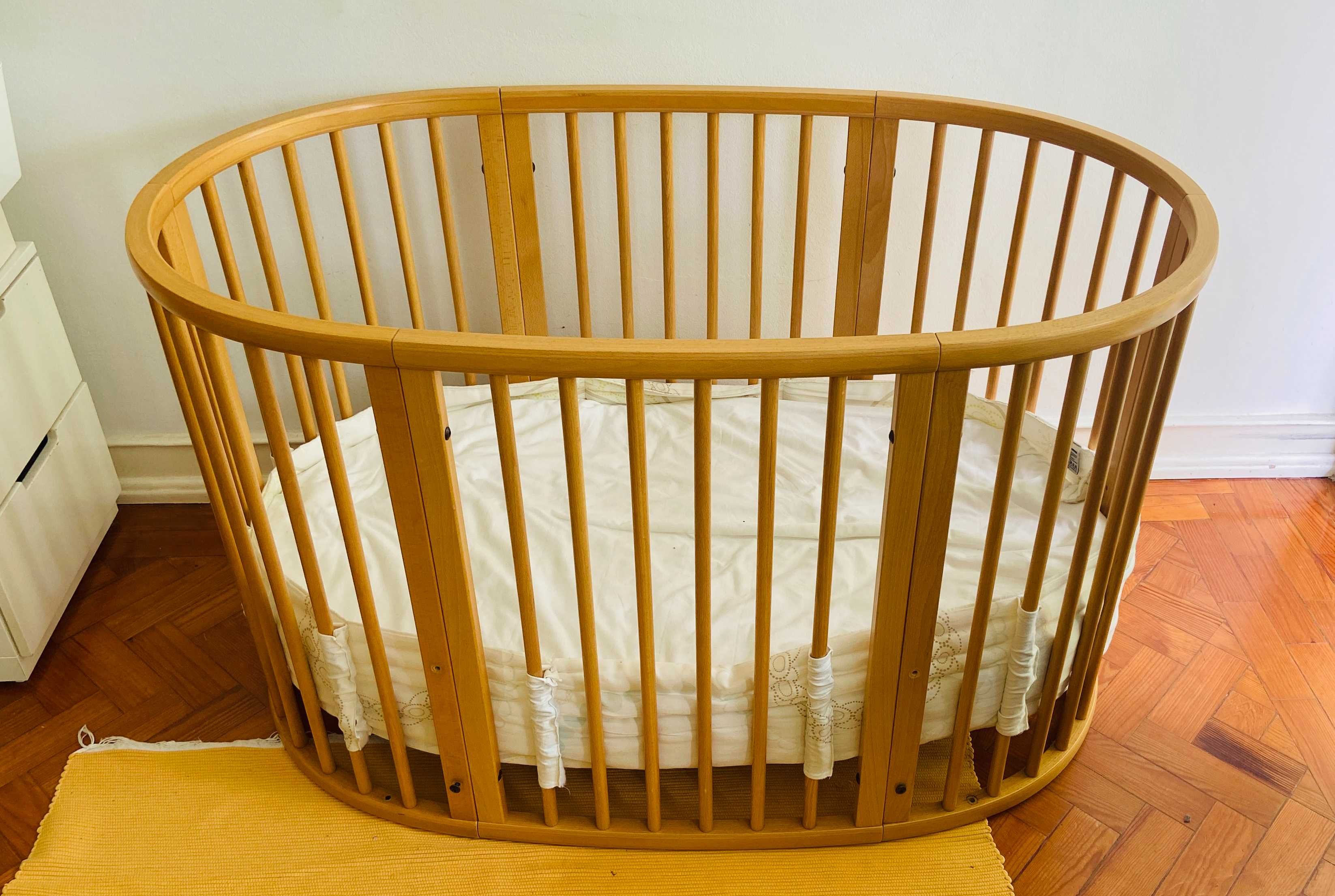 berço/Cama evolutiva Stokke + kit extensão júnior + colchão júnior