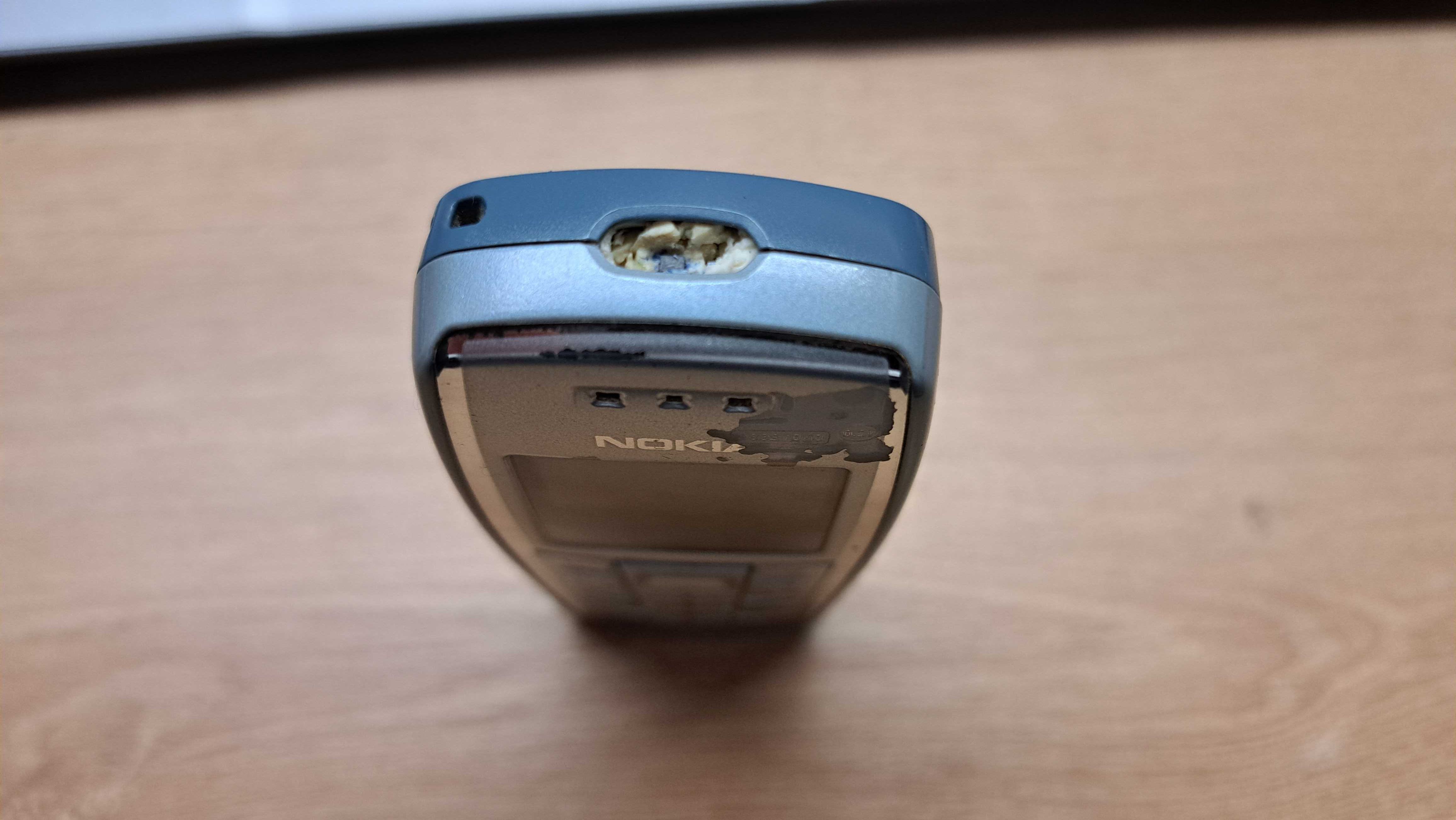 Nokia 3120, błękitno-srebrna