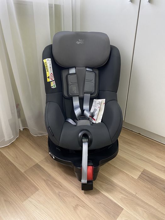 Автокресло Britax-Romer Dualfix i-Size с 3 мес.до 4 лет