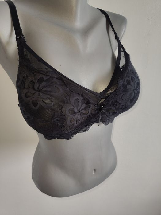 Markowy biustonosz Han push up modelujący r 85C elegancki