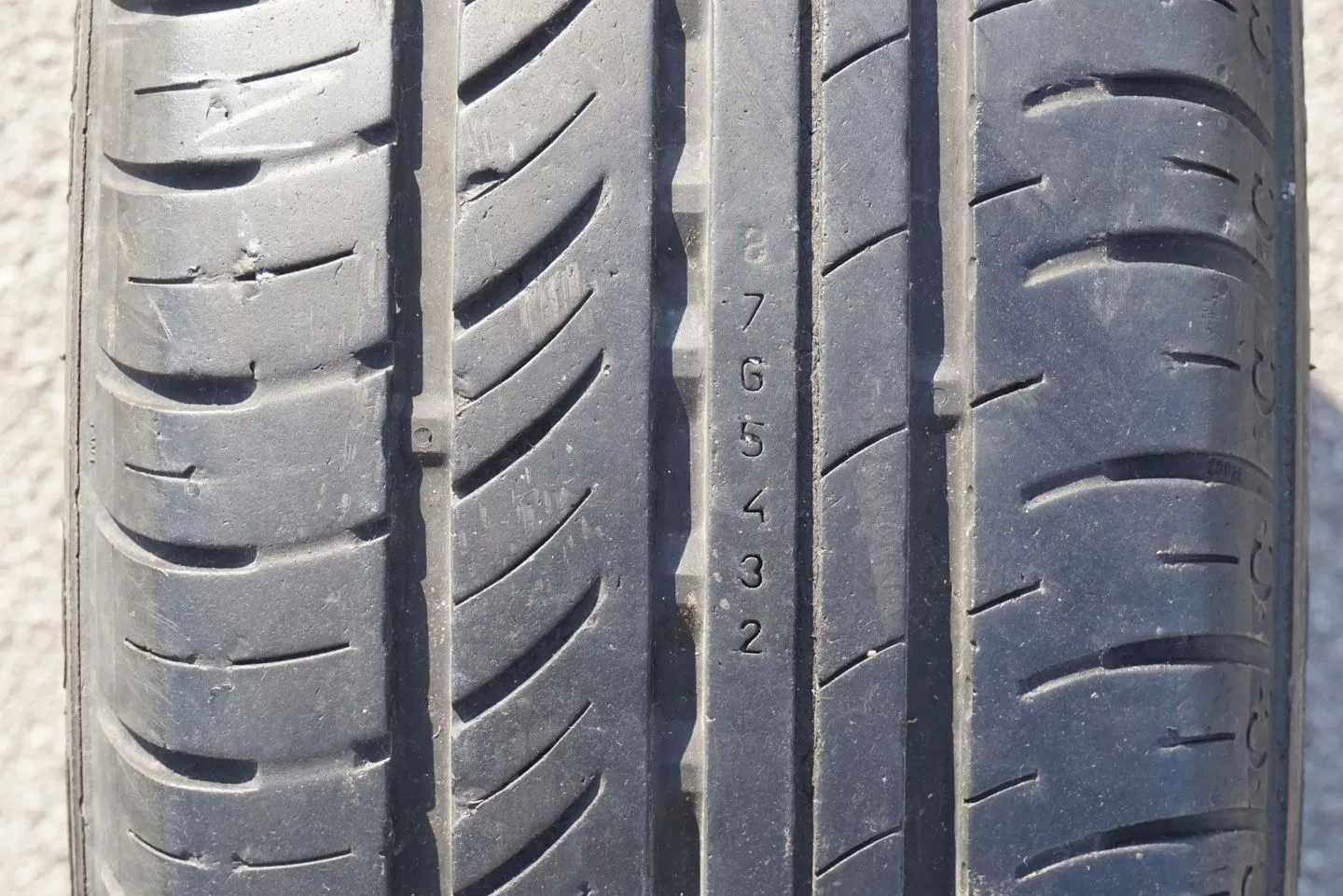 Opona Nokian Hakka C 215/65/16 C