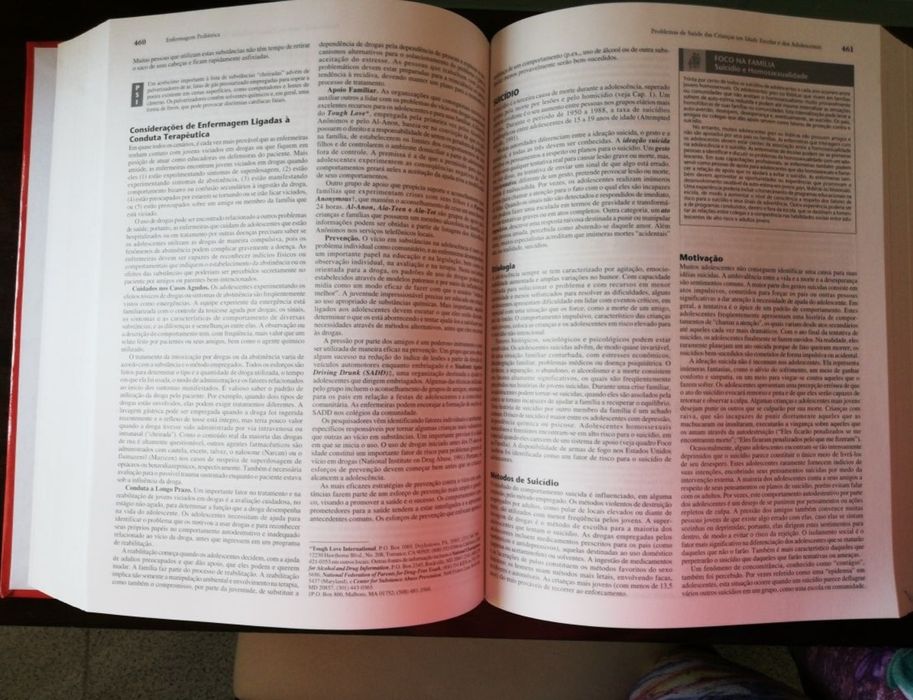 Livro técnico de enfermagem e pediátrica