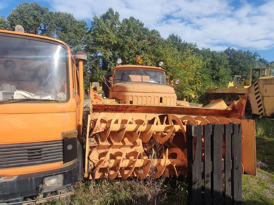 Спецтехніка  ЗІЛ 131. Без пробігу . LBT 251 Czeski i інші машини