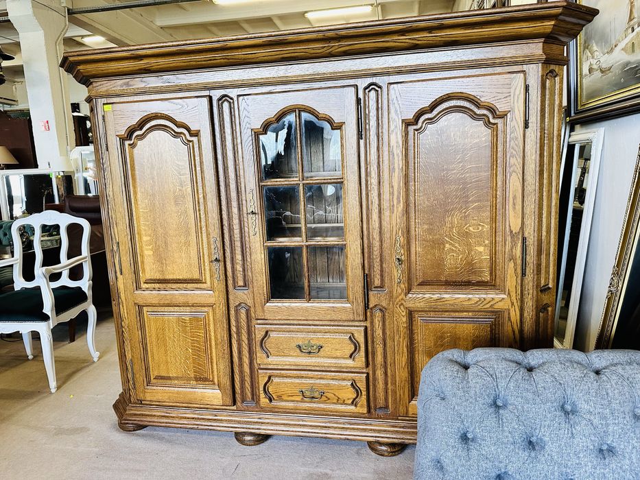 Wysoka, w pełni dębowa komoda holenderska :)