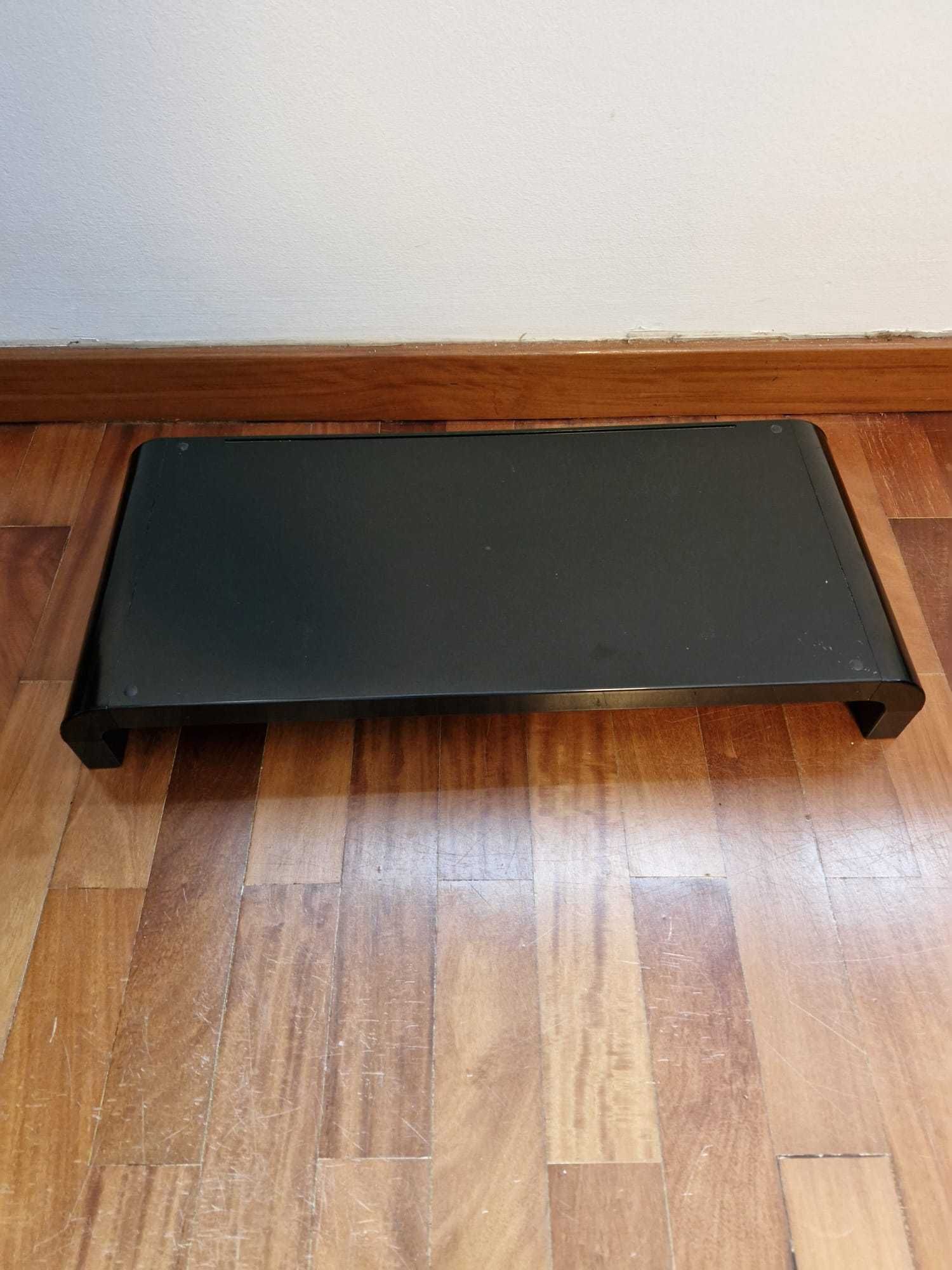 Suporte Monitor/Screen support