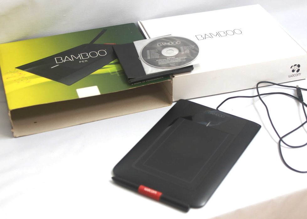 Mesa digitalizadora Wacom Bamboo CTL-460 com caixa