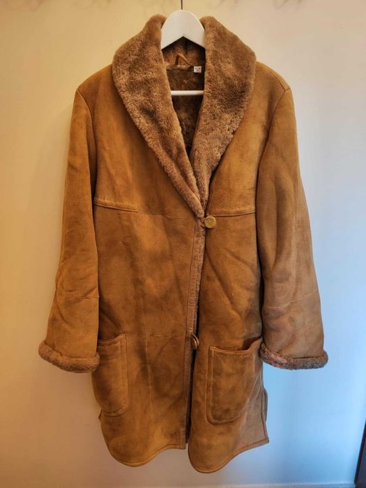 Klasyczny kożuch damski z naturalnej skóry owczej – rozmiar 40/42