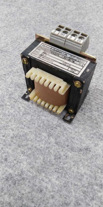 Transformador monofásico   400/24V  25VA