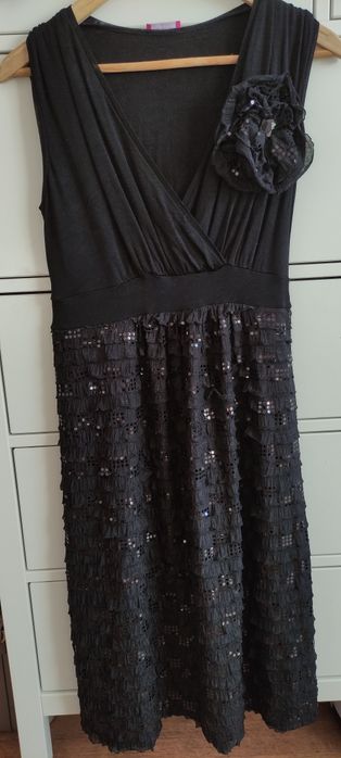 Elegancka sukienka ciążowa i do karmienia Happymum r. M