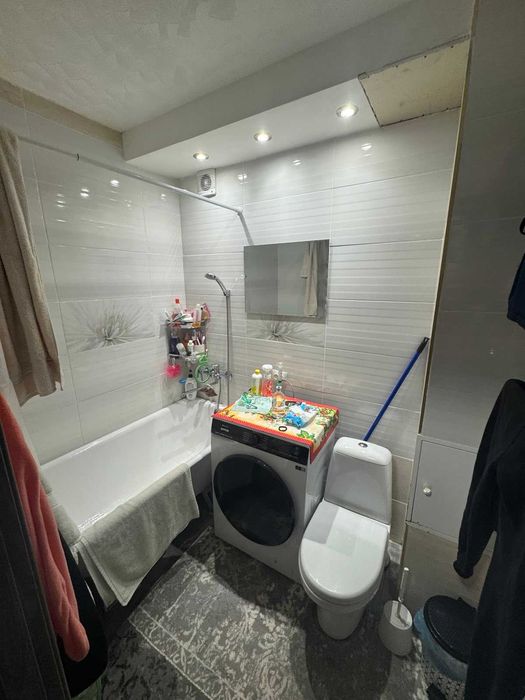 1-КІМНАТНА КВАРТИРА З капітальним РЕМОНТОМ (40935)