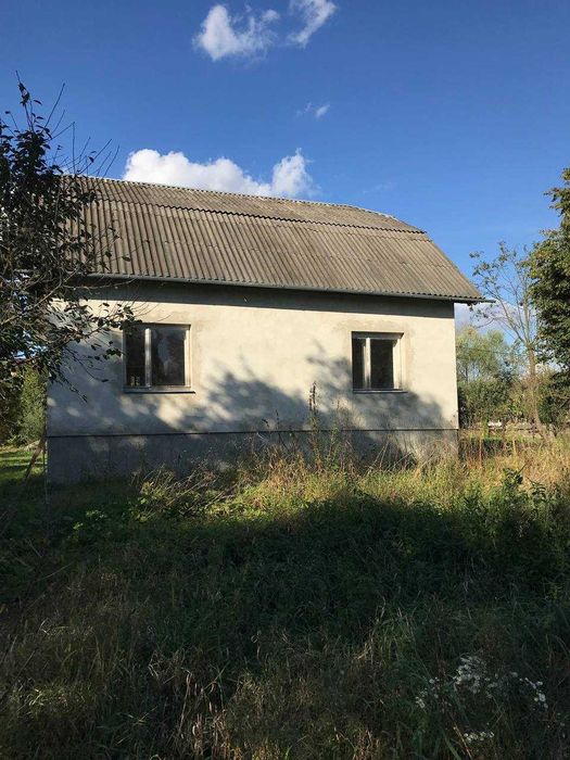 Продається будинок в смт.Отинія