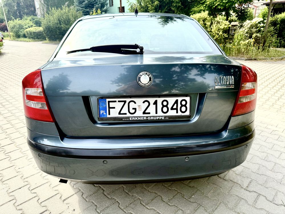 Skoda octavia 1,6 MPI super stan klimatronic