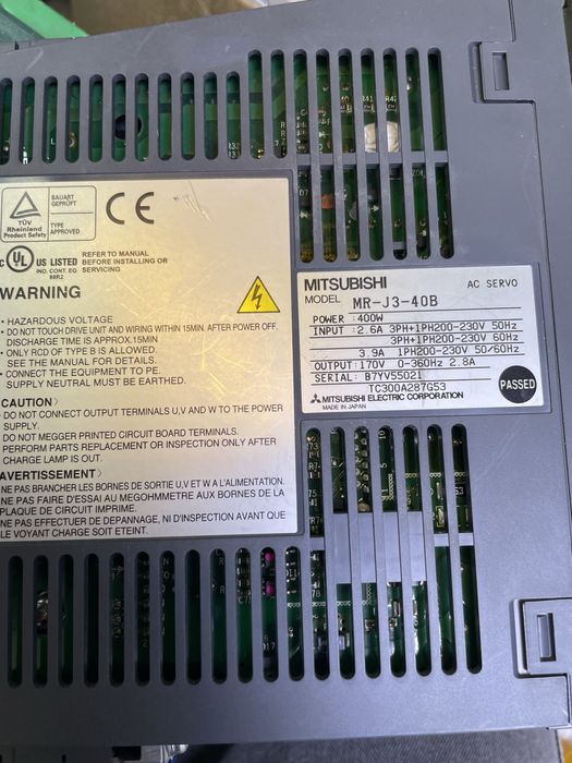 Serwozasilacz Mitsubishi MR-J3-40B MR-J3-10B MR-J3-70B MR-J3-20BS