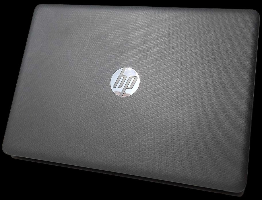 Laptop HP 14-cm0506sa 14 " AMD A4 4 GB / 64 GB czarny