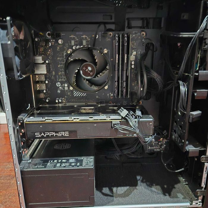 PC Omen - (i5-11600KF - 32gb Ram - 240ssd + 2tb - AMD Radeon RX 470)
