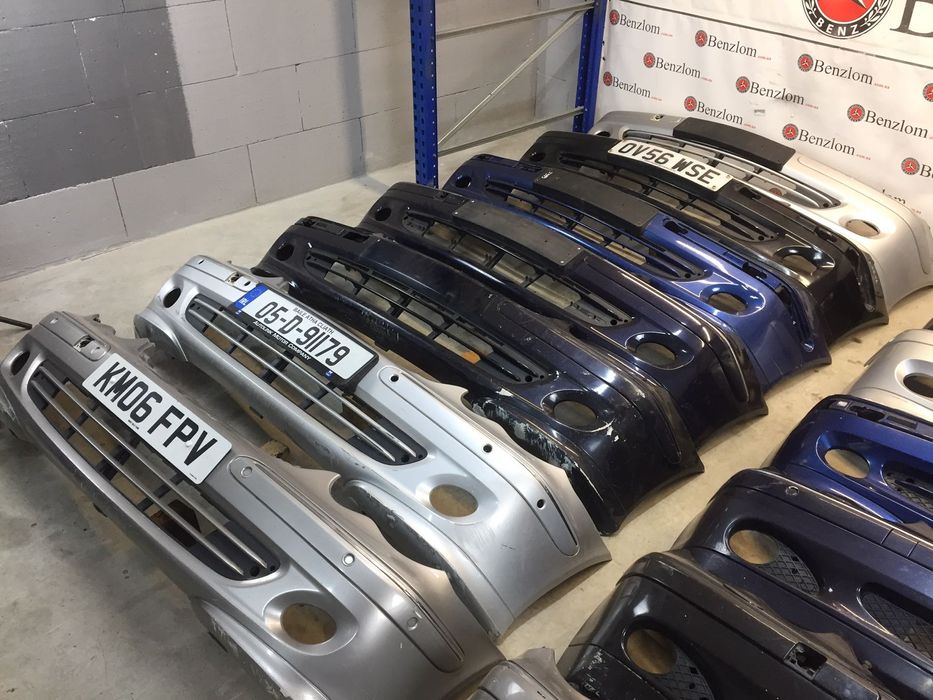 Бампер передній  Mercedes W203 передний +крюк заглушка решітка 208 211