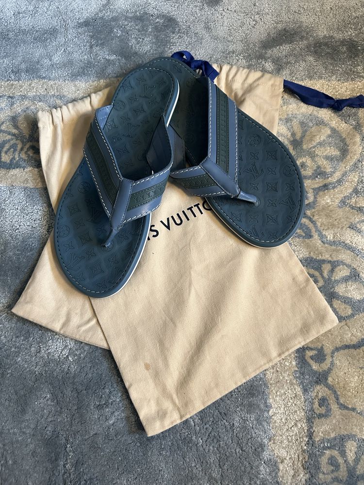 Louis Vuitton шлепанцы оригінал слвйдеры  флип флопы 9 р