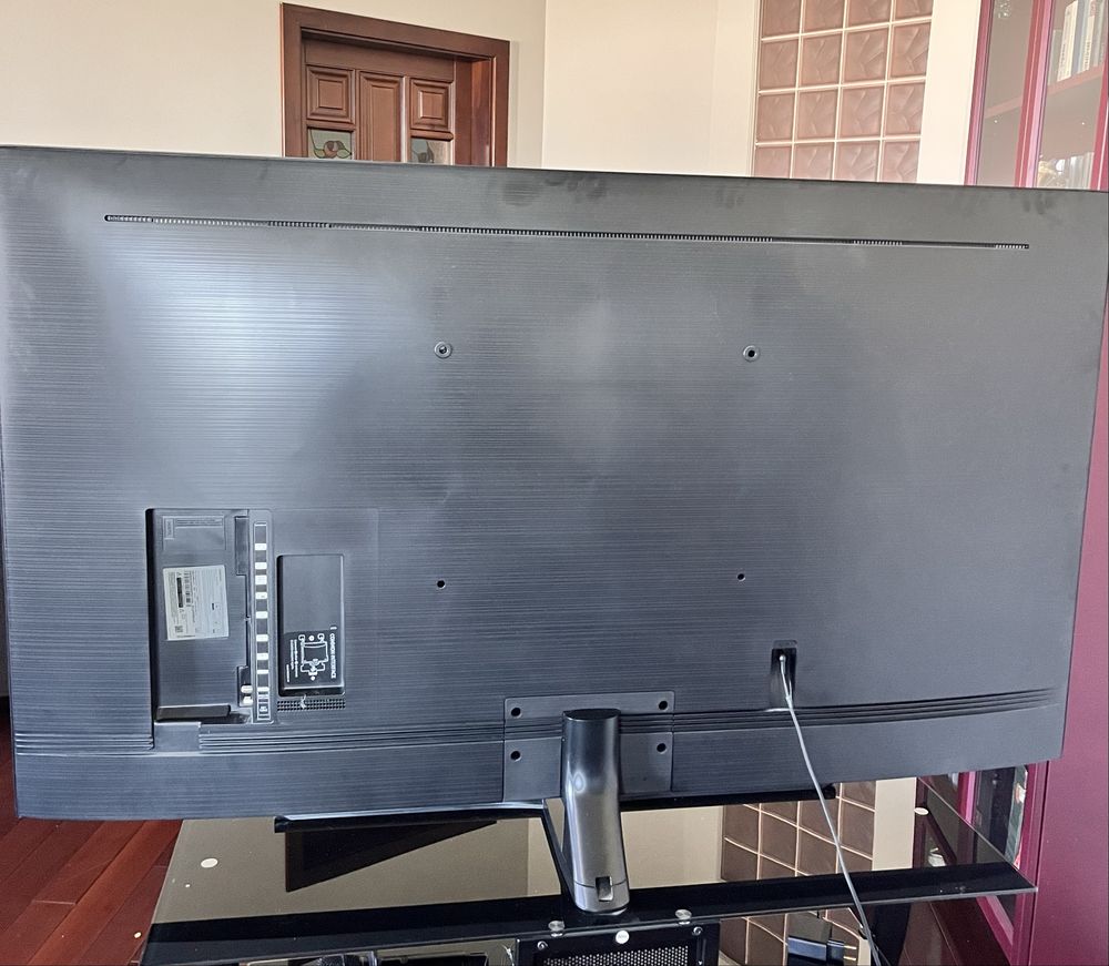 Samsung QE65Q77TAUXUA 65ʼʼ замкнула  матріцу ремонт/запчастини