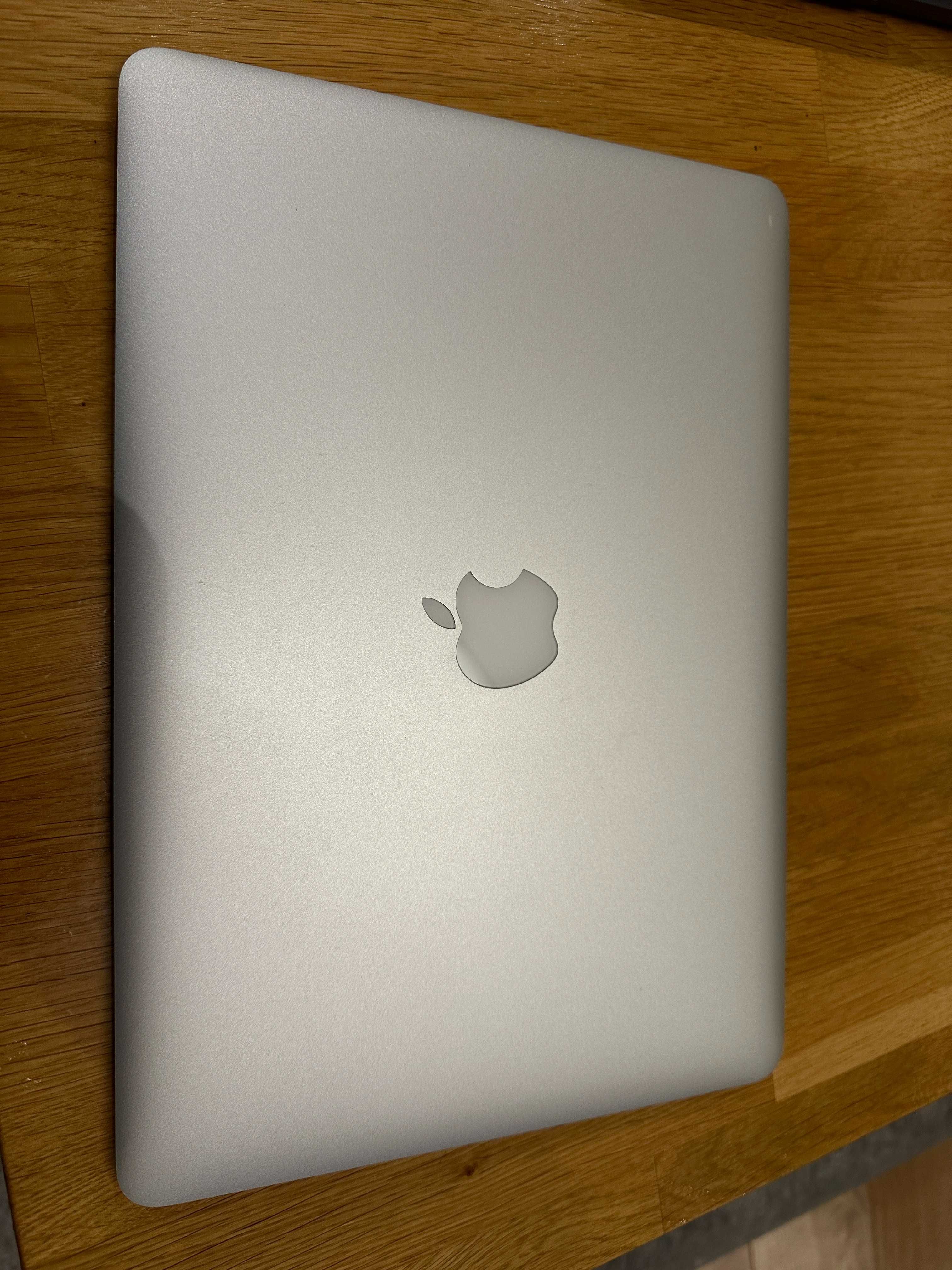 Apple Macbook A1466 stan idealny