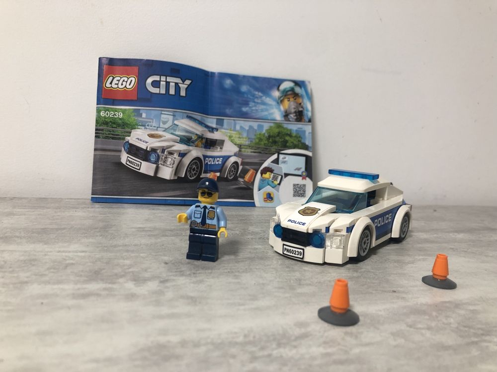 LEGO CITY 60239 Автомобіль поліцейського патруля