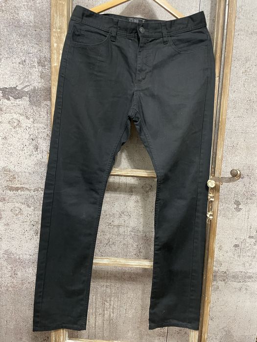 Jeans czarne slim fit 32 Divided