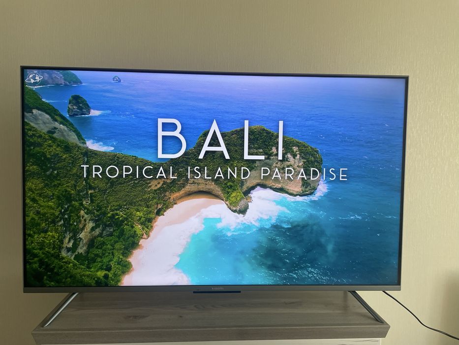 Телевізор Xiaomi Mi TV Q2 50" QLER 4K ULTRA HD