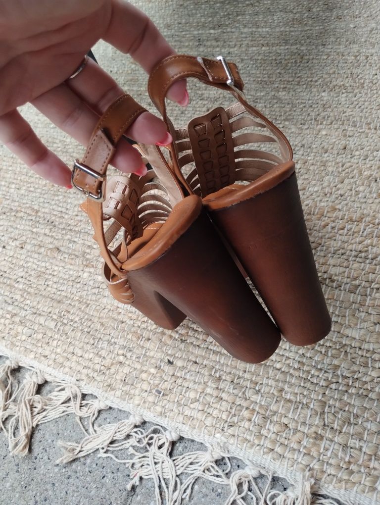 Nowe sandały na koturnie TK Maxx roz. 40